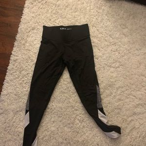 PINK workout /leggings black with white and grey size small